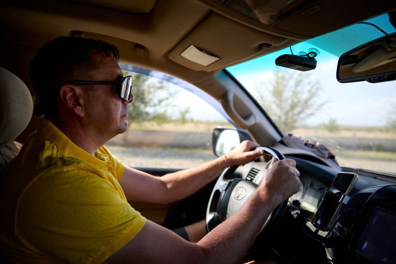 Гид-водитель